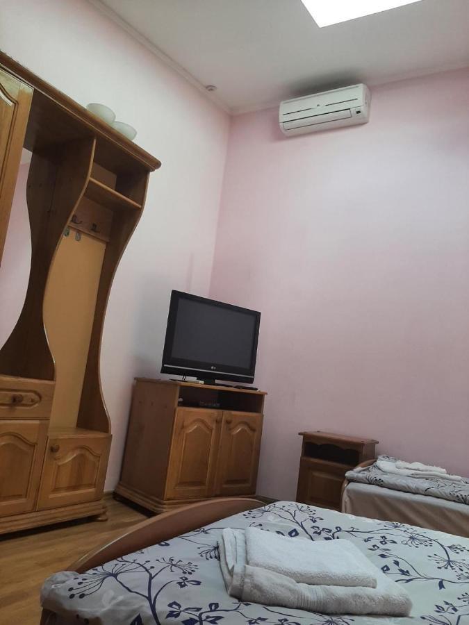 Hotel Nikolet Mukatjevo Eksteriør billede